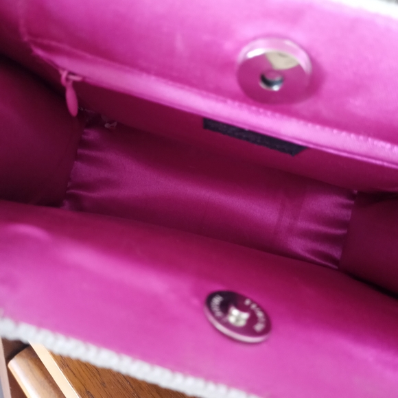 Handbeaded evening bag - Picture 4 of 4